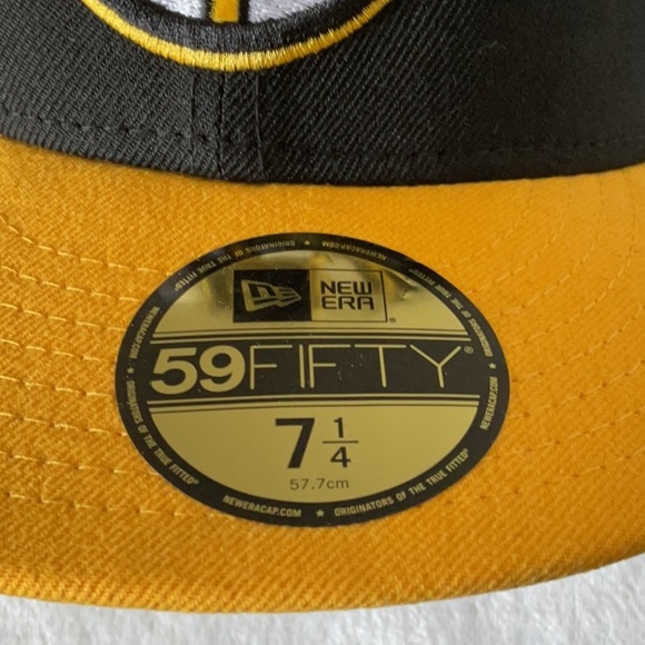 New Era Black and Yellow Cap Boston bruins NHL - Picture 2 of 7